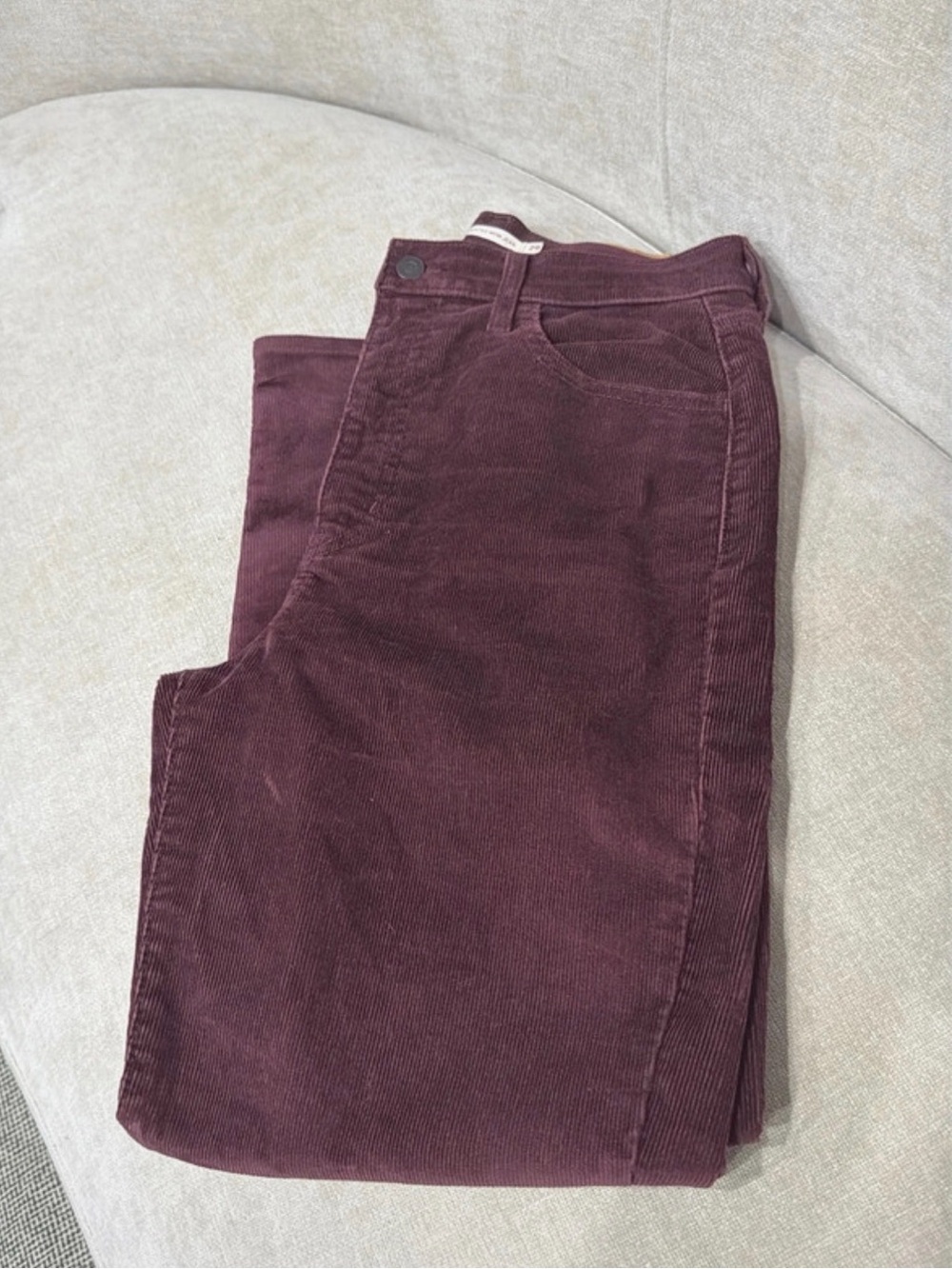 Levi's Womens Corduroy Jeans in Deep Burgundy